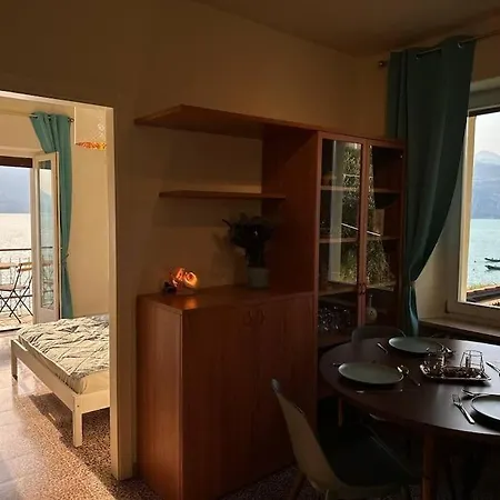 Apartament Di By Gardadoma *